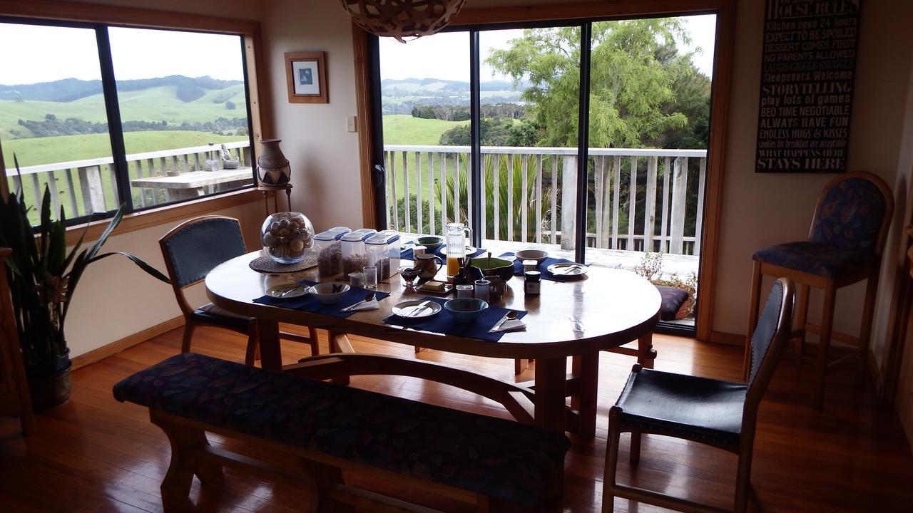 Hilltop Bed and Breakfast Paihia Buitenkant foto