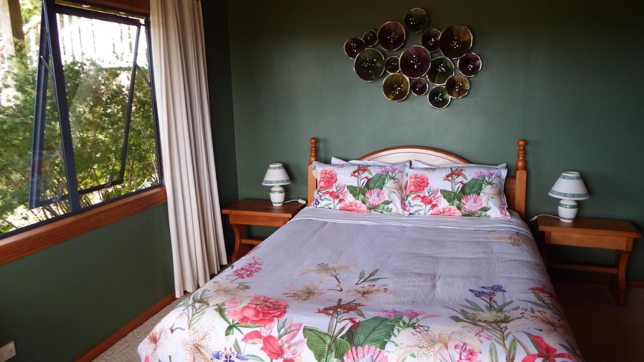 Hilltop Bed and Breakfast Paihia Buitenkant foto