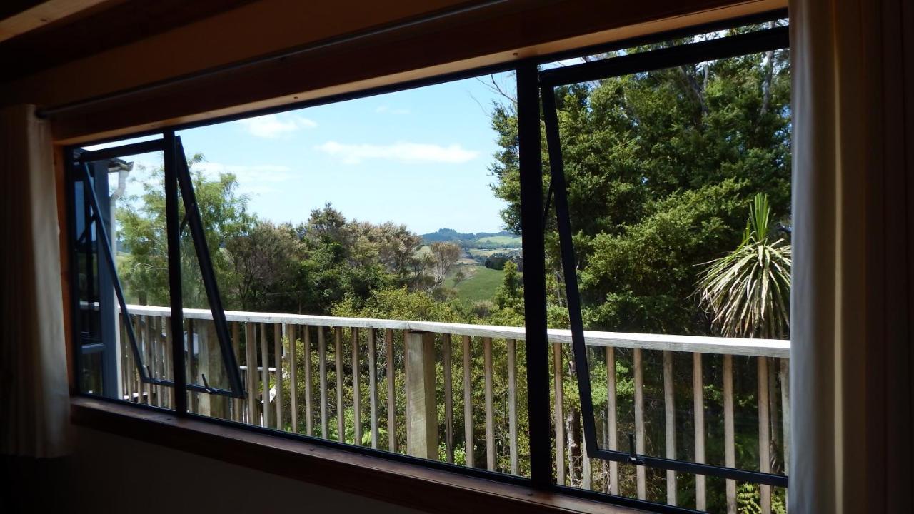 Hilltop Bed and Breakfast Paihia Buitenkant foto